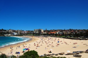 Coogee_Beach_view_from_Dolphin_Point
